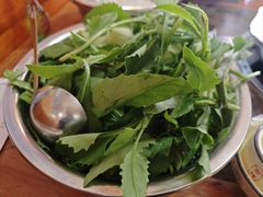 -黄利砖万峰林布依特色酸笋牛肉馆