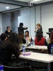 android_upload_pic-上海彩妆秀摄影设计有限公司