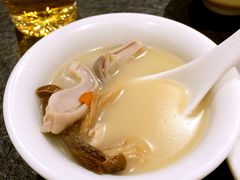 -煲宫猪肚鸡(昆山金鹰国际购物中心店)