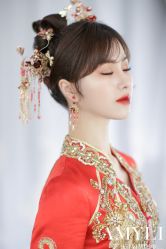 -艾米丽婚纱礼服