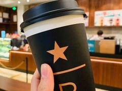 榛果风味拿铁-星巴克臻选(广州沙面店)