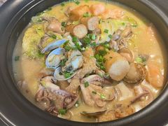 -五谷丰登农家院·地道胶东菜·海鲜烧烤(威海店)