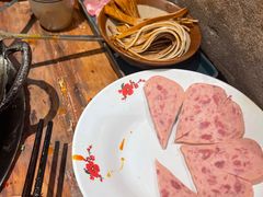 -周小明火锅(黑金冠社区店)