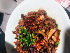 -坛宗剁椒鱼头(河西王府井店)