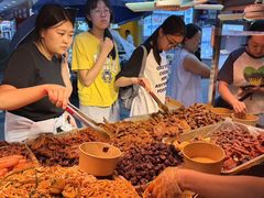 -万达广场(南昌红谷滩店)