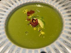 牛油果与西兰花奶油果蔬汤-格鲁·秀色Georgia’s Feast