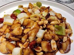 宫爆鸡丁-雲蜀龙阁·金牌水煮鱼(方庄店)