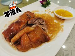 燒鵝-新塘畔酒楼(里水大道北店)