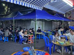 -雄伟美食(高沙中街店)