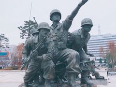 -韩国战争纪念馆