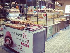 面包甜点陈列柜-面包新语(滨湖万达店)