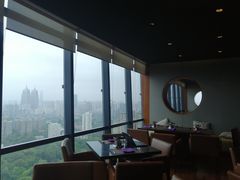 靠窗位-龙之梦万丽酒店青餐厅