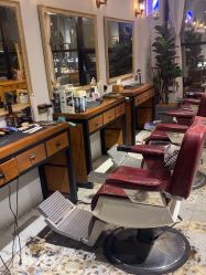 -摩力美发·烫·染·设计专业店