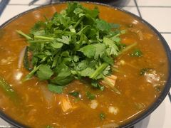 -肥汁米蘭香港米线(长宁来福士店)