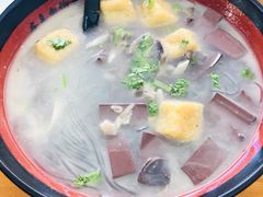 -金城包子牛肉灌汤包(台东四路店)