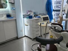 -极光口腔·矫正种植修复(锦江院区)