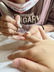 -LIZ STUDIO日式美甲美睫