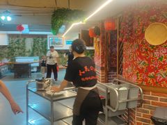 -人民公社铁锅炖·东北菜(卫国道店)