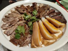 -潮界(LU·ONE凯德晶萃广场店)