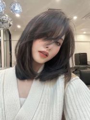 -东秀护肤造型