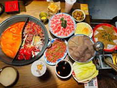 -萍姐火锅·公路夜市(武汉首店)