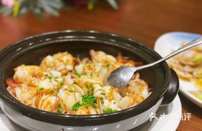 Braised Fresh Lily in Clay Pot