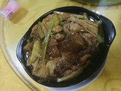 支竹鱼腩煲-十三姨工厨顺德美食·宴会·团餐(天河北路店)