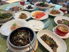 -湖影中餐厅·南京金茂威斯汀大酒店