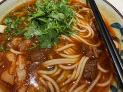 -鑫花溪牛肉米粉(凤凰街创始总店)