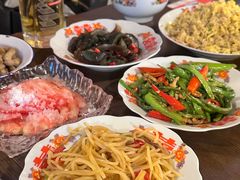 -人间半杯·小酒馆创意菜(三里屯店)