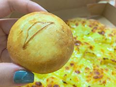 鲜肉月饼-必胜客(世欧广场店)