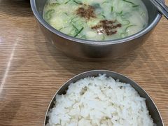-神仙雪浓汤(明洞店)