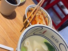 -陇上秦轩西安biangbiang面(朝龙汇店)