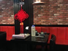 卡座-炙韩料理·部队锅专门店