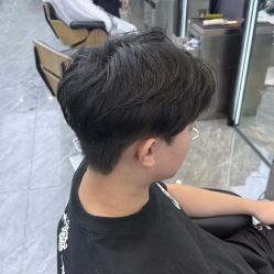 -藤野造型烫染·漂发