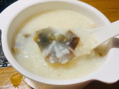 皮蛋瘦肉粥-小城粥道·海胆鲜虾粥(解放广场店)