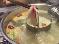 -丽江龙继斑鱼庄(罗宾森购物广场店)