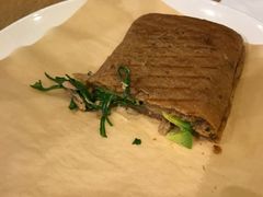 牛油果金枪鱼帕尼尼-多乐之日(富力城店)