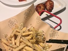 -静香HOUSE·全时段融合餐厅(七星欢乐颂店)