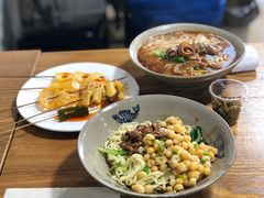 -丁丁猫重庆小面(徐州路店)