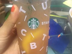 -星巴克臻选(北京太阳宫凯德店)