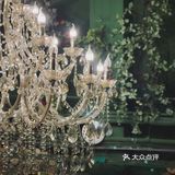 新店｜若這一束吊燈傾瀉下來，或在杯中繪成繾綣星河。