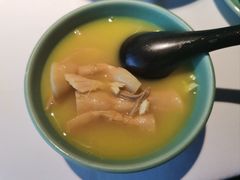 招牌花胶鸡煲汤底-最品火锅
