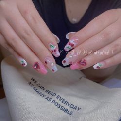 -一奈日式美甲美睫专门店