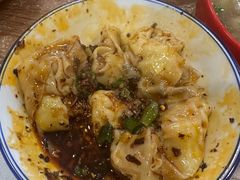 -继红顺河抄手名小吃