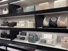 -东荟城名店仓