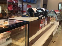 -红宝石·鲜奶小方·海派西点房(南丹店)