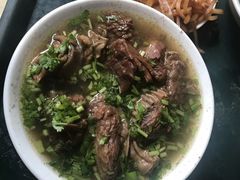 -万盛园炖肉馆(云峰店)