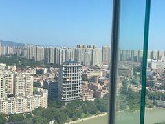 -荣誉国际酒店-云顶旋转餐厅