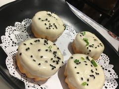 上海生煎包-京城小江南·北京烤鸭·江南土菜·白鱼(中关村店)